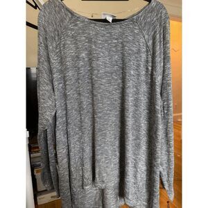NWT Ava and Viv Heather Grey Tunic